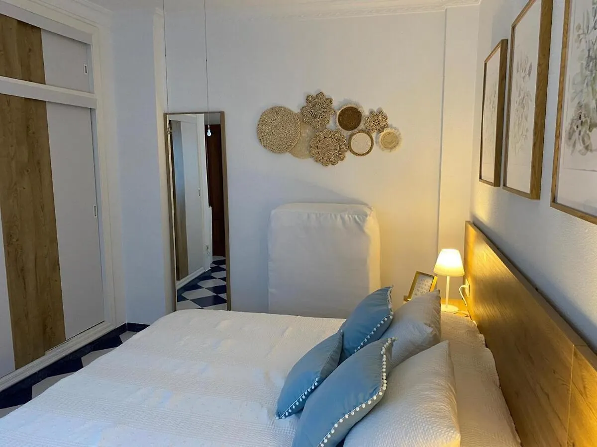 Coqueto Apartamento Centrico Con Terraza Y Parking Punta Umbria 0*,  Spain